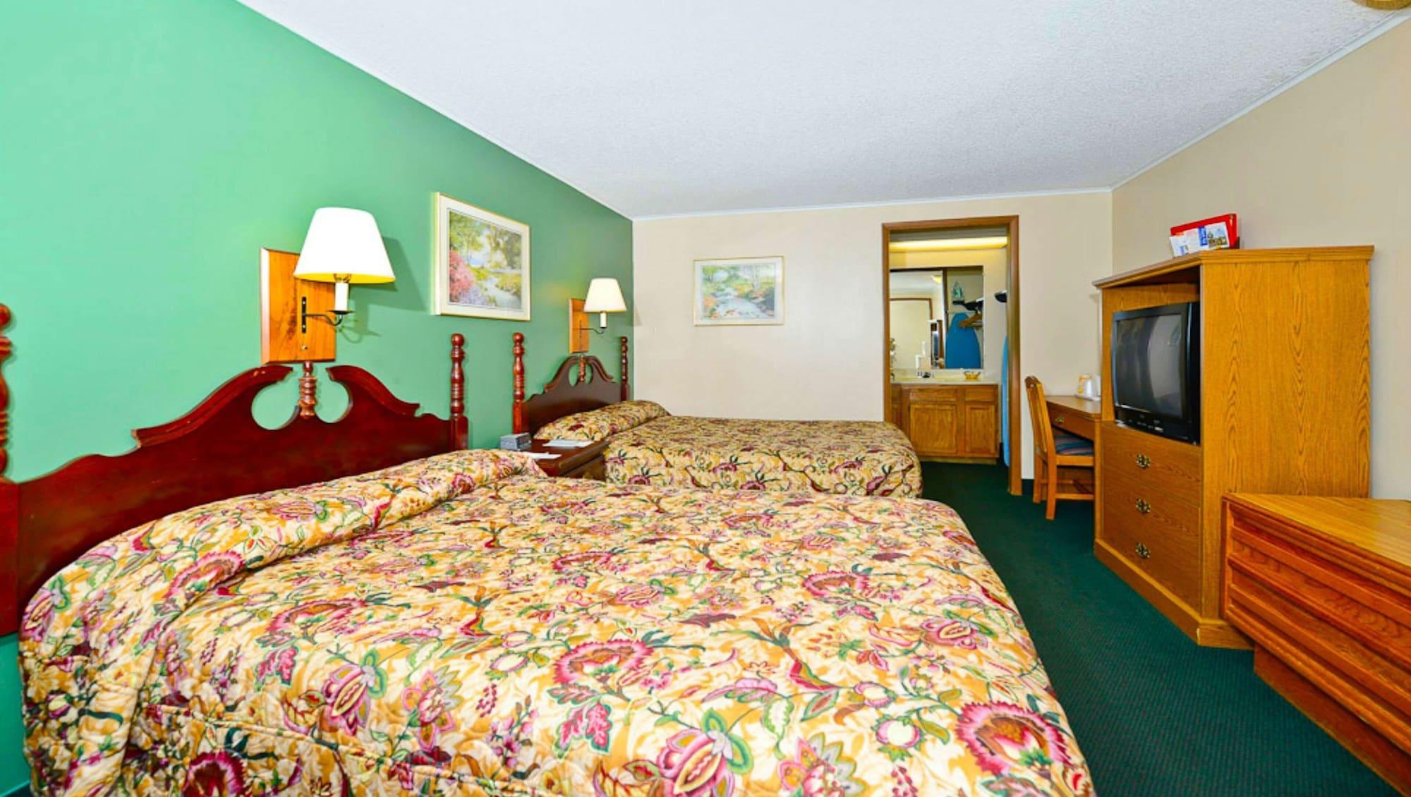 M Star Hotel Covington Exterior photo