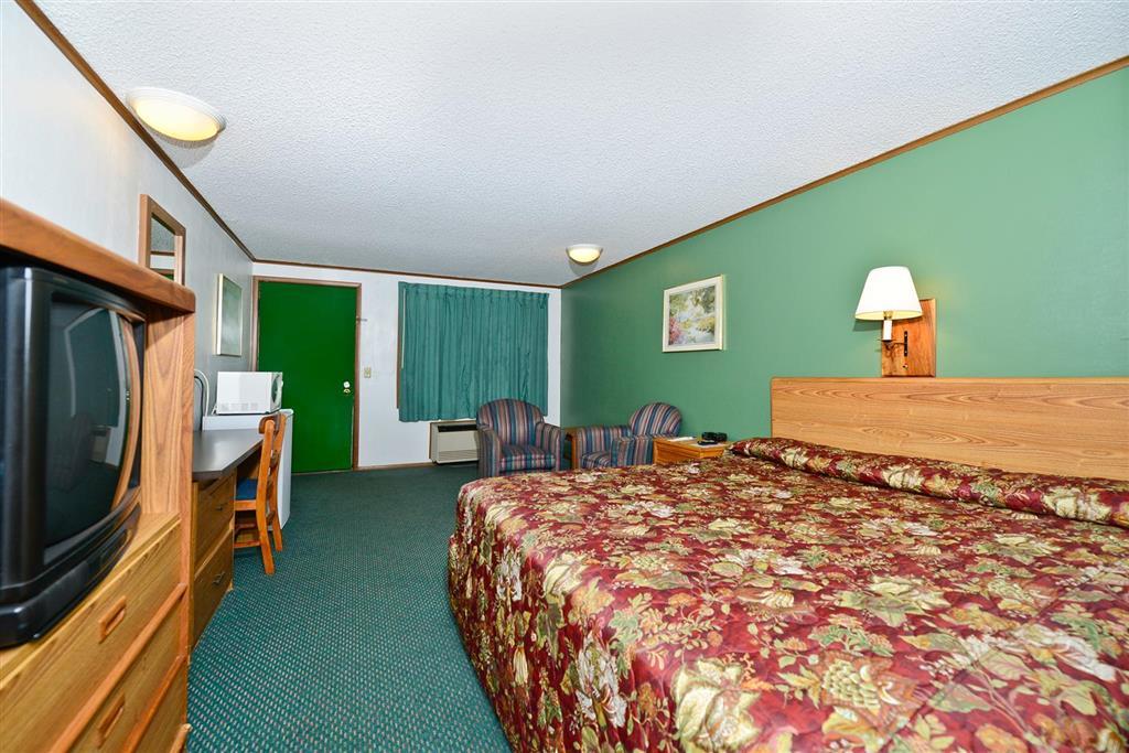 M Star Hotel Covington Room photo